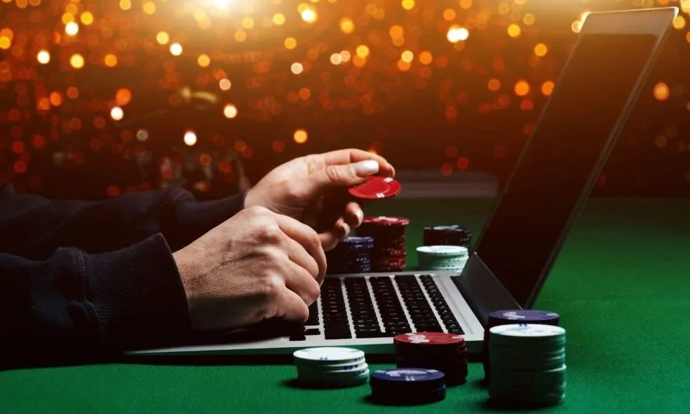 Live dealer online slot games- Real-time interaction and wins
